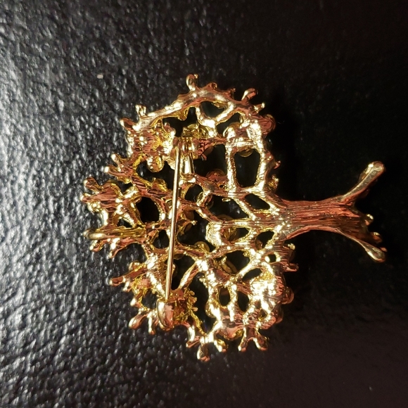 Tree Brooch - Picture 4 of 4